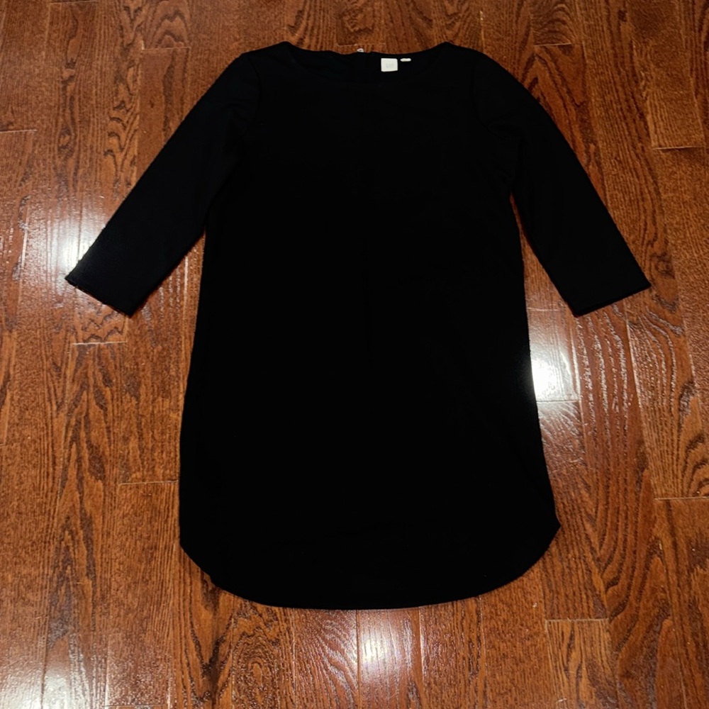 GAP Boatneck Shift Dress - Picture 2 of 4